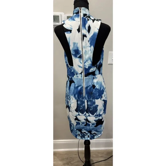 Lulu's Blue Floral Cottagecore Dress V-Neck Sheath Sleeveless Wedding Size Large - Picture 4 of 9